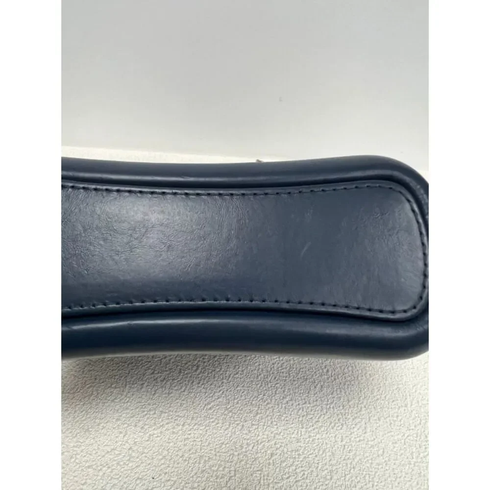 Chanel Women Pre-Loved Bag Very Good Condition - Picture 6 of 9